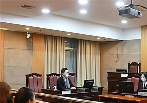 青岛出轨取证：属于重婚的情形